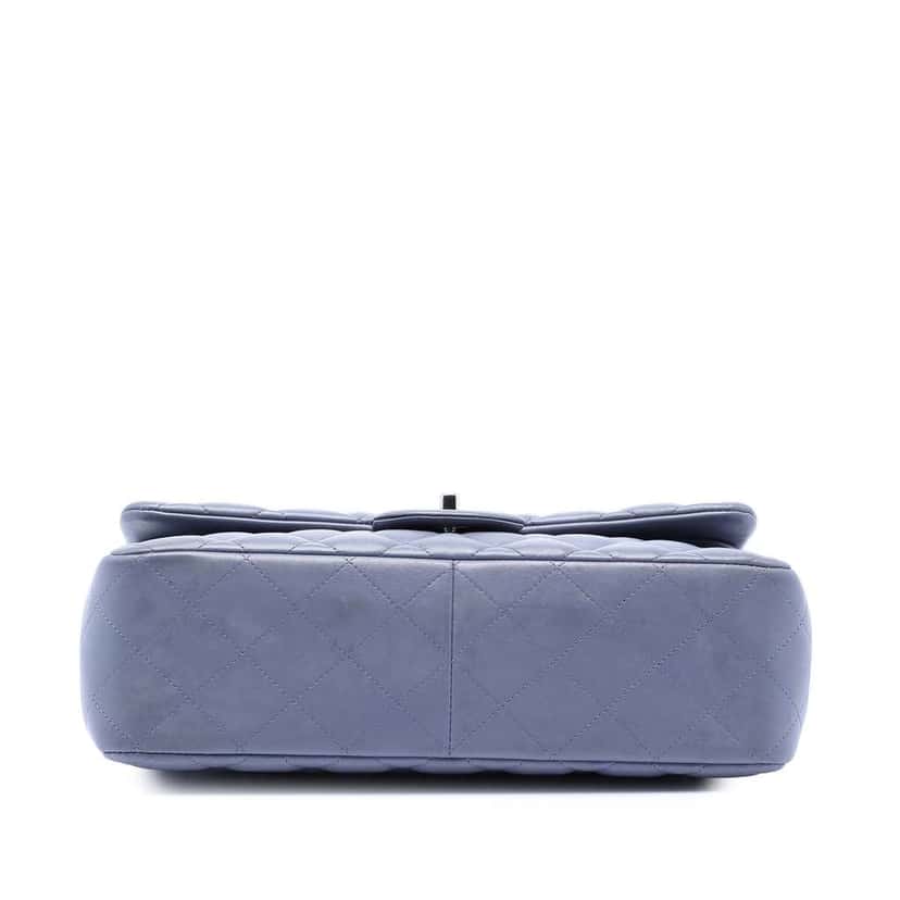 Chanel Jumbo Classic Lambskin Double Flap Purple Leather Very good condition - Inside View