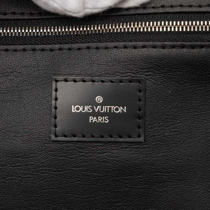 Louis Vuitton Damier Graphite Toiletry Pouch Black Very good condition - Box View
