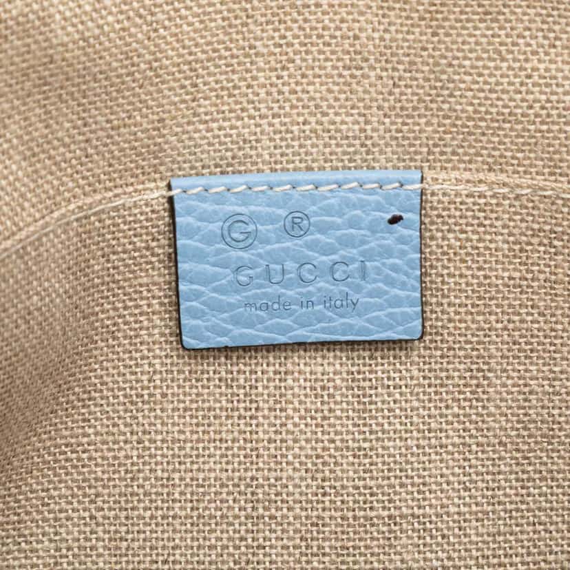 Gucci Calfskin Bamboo Tassel Clutch Blue Leather Very good condition - Box View
