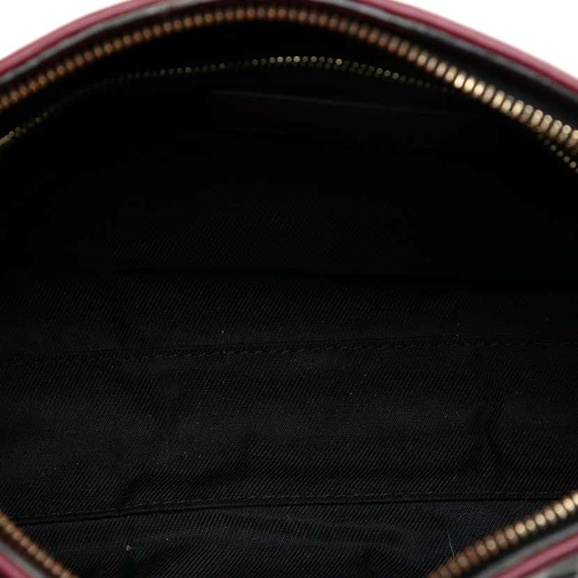 Burberry Haymarket Check Coated Canvas Chichester Crossbody Brown Canvas Very good condition - Model View