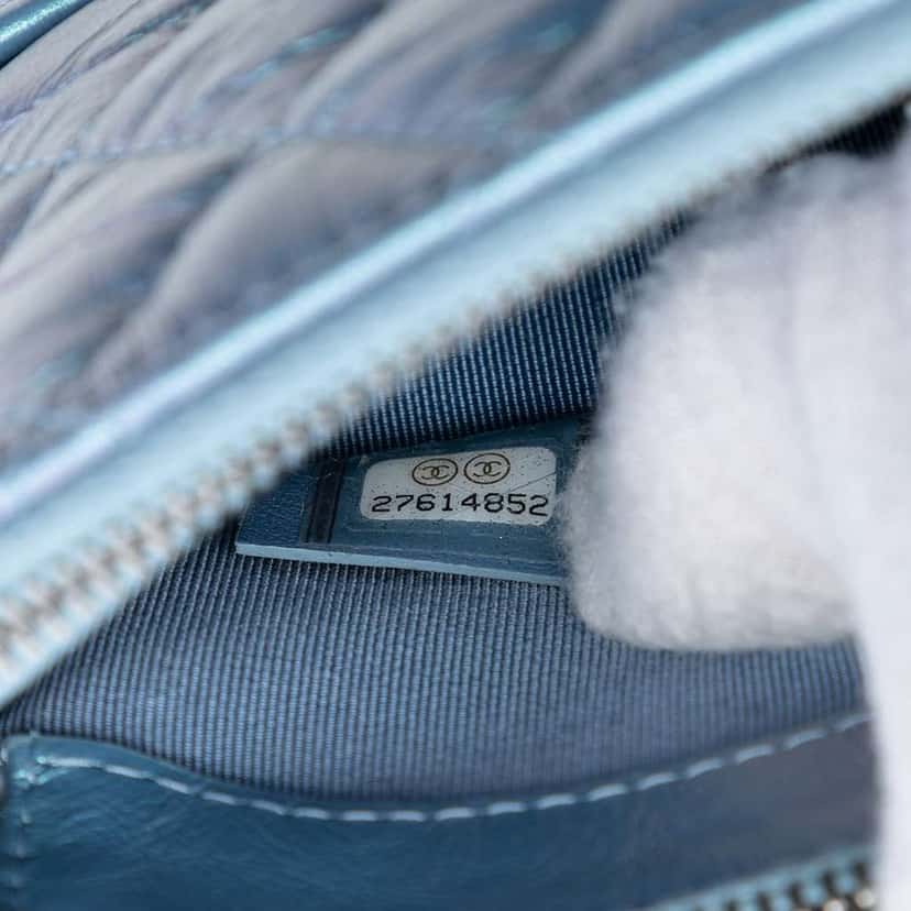 Chanel Iridescent Aged Calfskin Gabrielle Double Zip Clutch with Chain Blue Leather Good condition - Box View