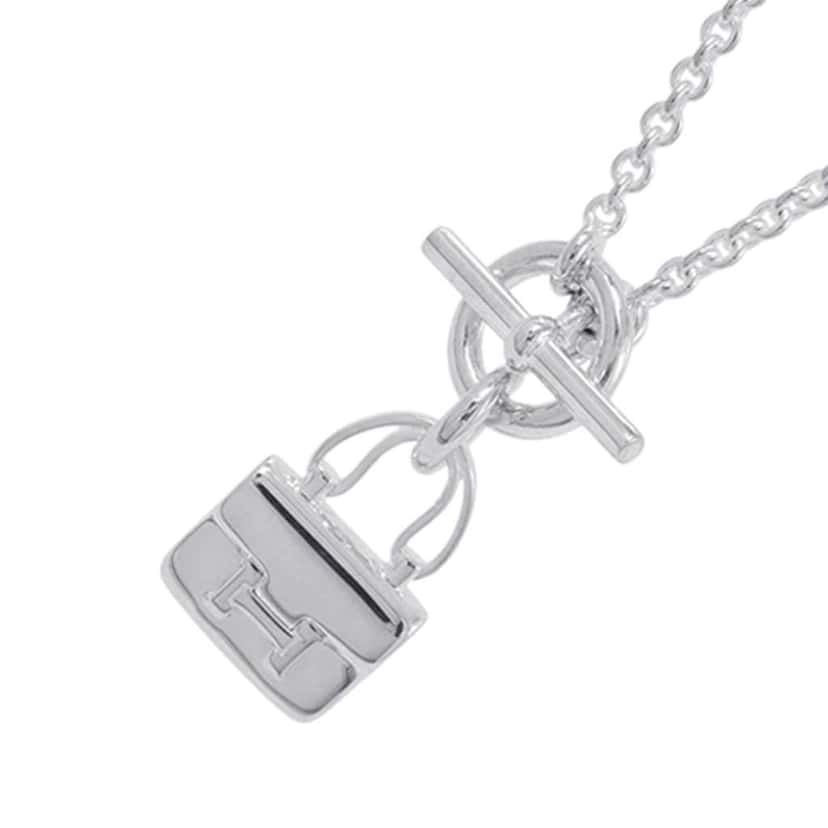 Hermès Sterling Silver Amulettes Constance Necklace Silver Silver Good condition - Front View