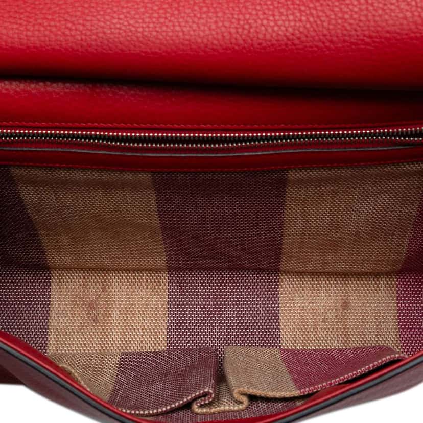 Gucci Leather Bamboo Daily Clutch Red Leather Good condition - Model View