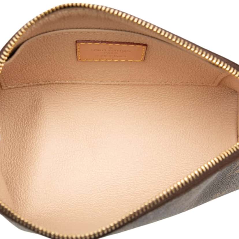 Louis Vuitton Monogram Cosmetic Pouch PM Brown Good condition - Model View