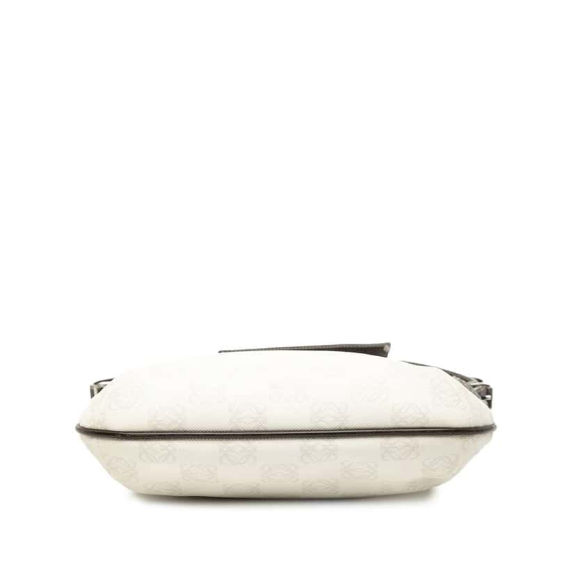 Loewe Anagram Coated Canvas Crossbody White Canvas Very good condition - Inside View