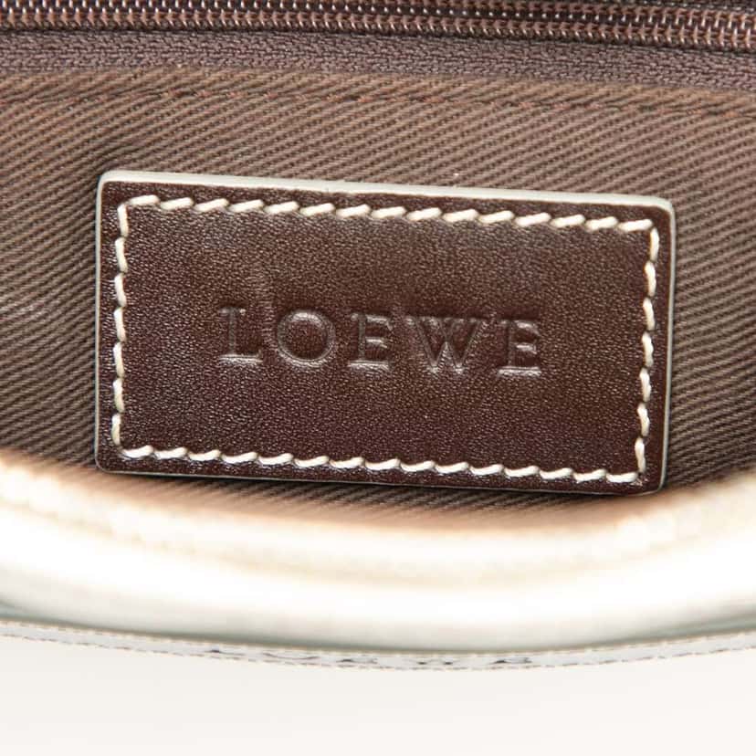 Loewe Anagram Coated Canvas Crossbody White Canvas Very good condition - Box View