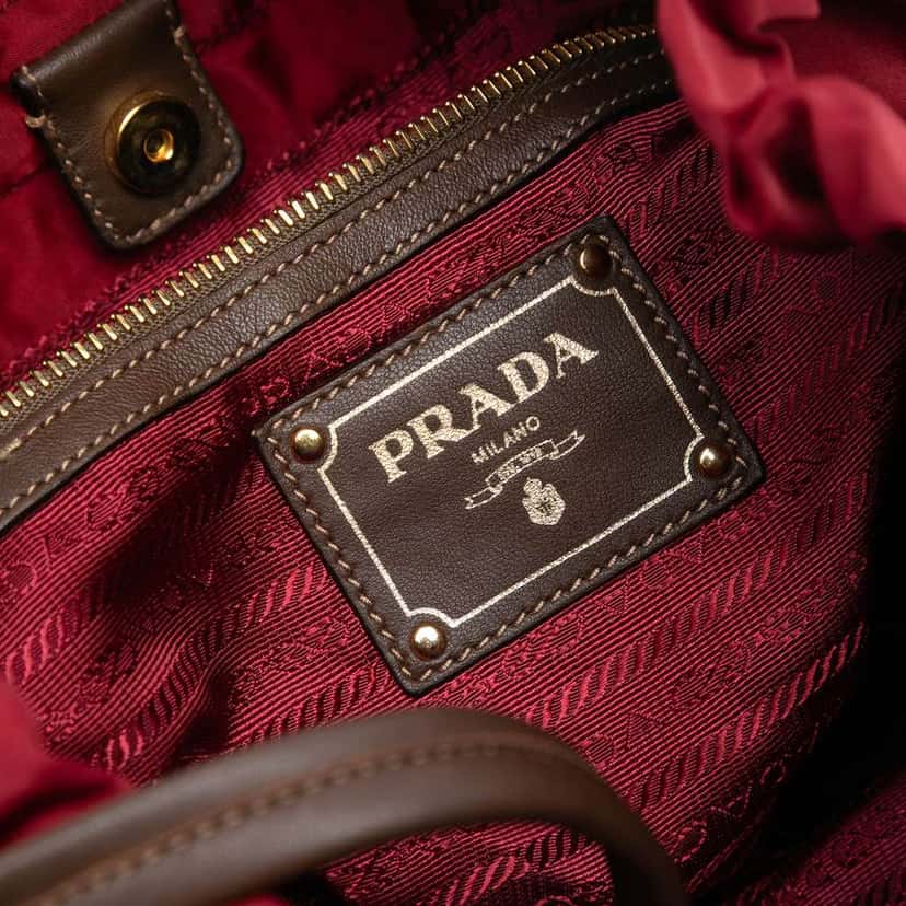 Prada Tessuto Logo Drawstring Tote Red Good condition - Box View