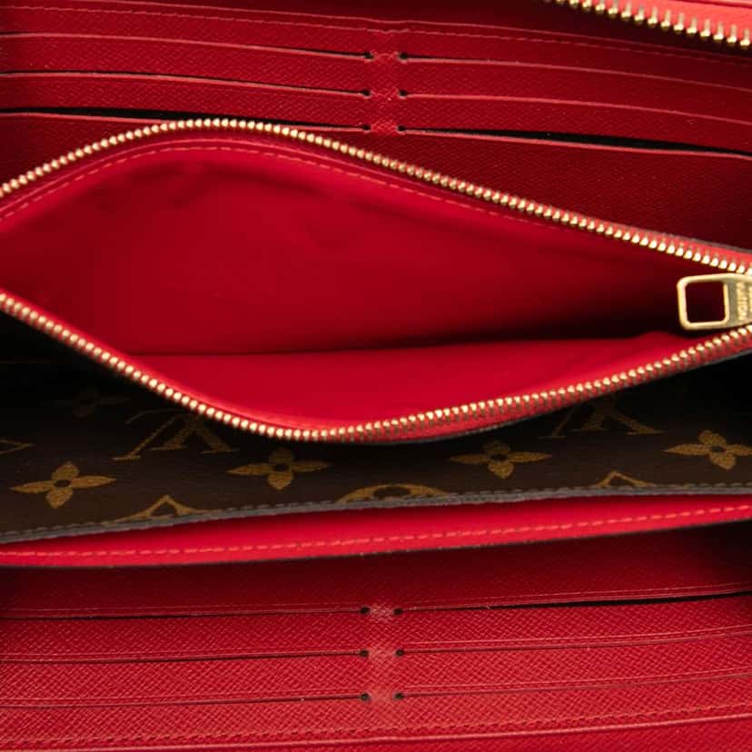 Louis Vuitton Monogram Retiro Zippy Wallet Brown Very good condition - Model View