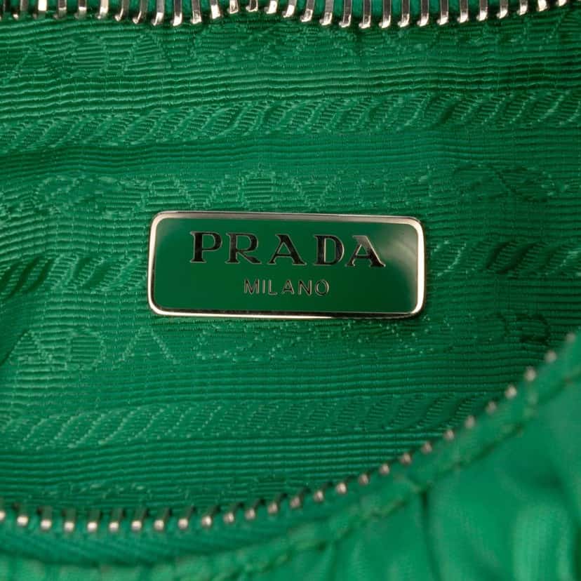 Prada Tessuto Gaufre Re Edition Shoulder Bag Green Very good condition - Box View