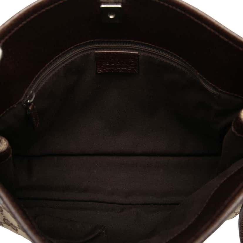 Gucci GG Canvas Eclipse Crossbody Brown Canvas Very good condition - Model View