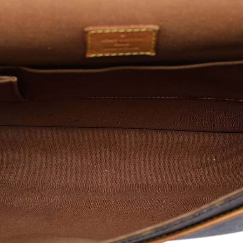 Louis Vuitton Monogram Bosphore Messenger GM Brown Very good condition - Model View
