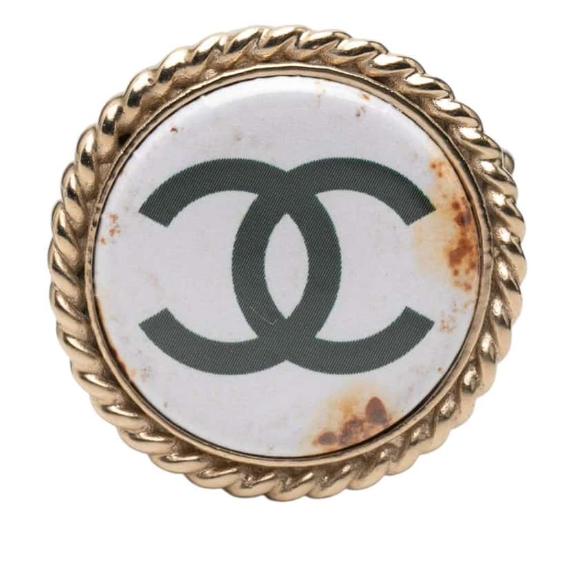 Chanel CC Resin Gold Plated Pin Brooch White Good condition - Front View