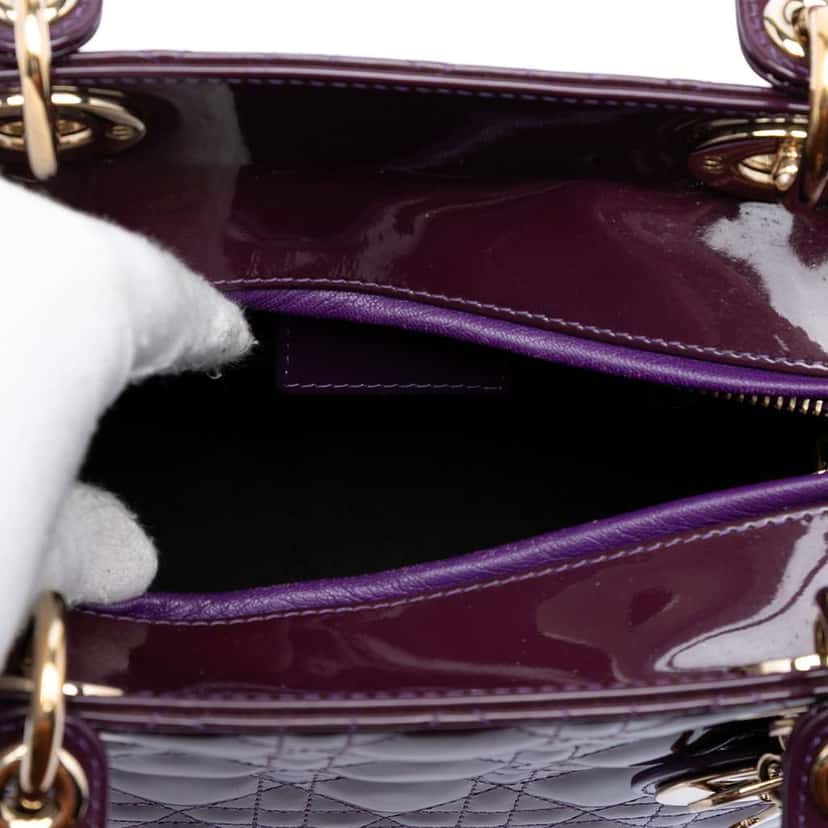 Dior Medium Patent Cannage Lady Dior Purple Leather Good condition - Model View