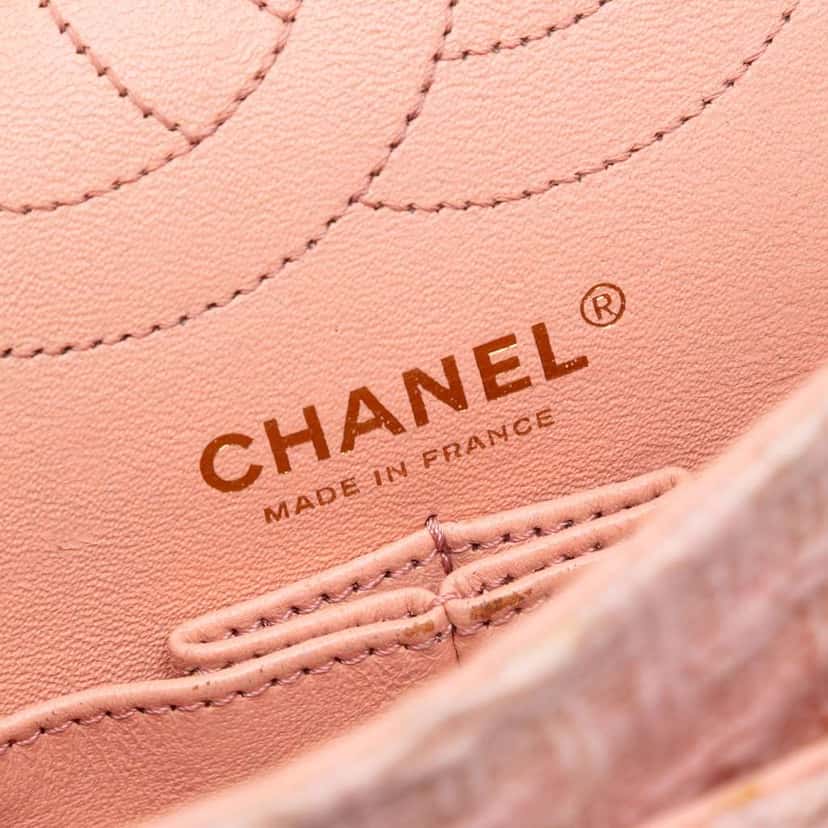Chanel Quilted Tweed Reissue 2.55 Double Flap 225 Pink Tweed Good condition - Box View