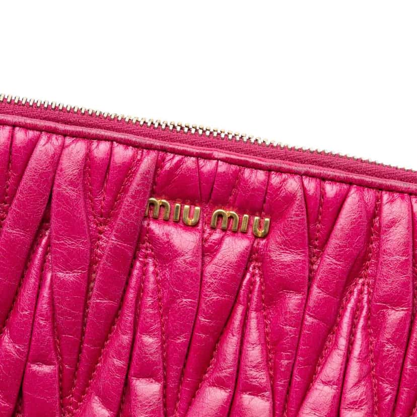 Miu Miu Matelasse Leather Shoulder Bag Pink Leather Good condition - Box View