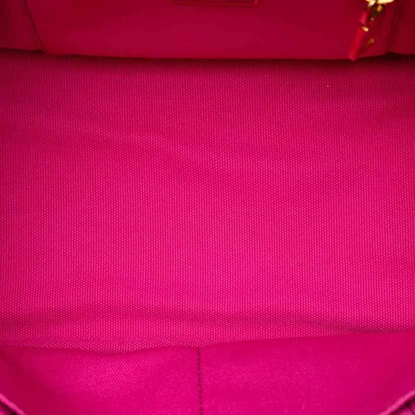 Prada Small Canvas Canapa Logo Satchel Pink Canvas Very good condition - Model View