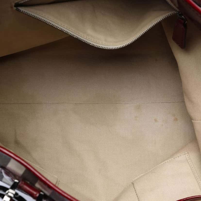 Burberry House Check Coated Canvas Hearts Gracie Tote Brown Canvas Very good condition - Model View