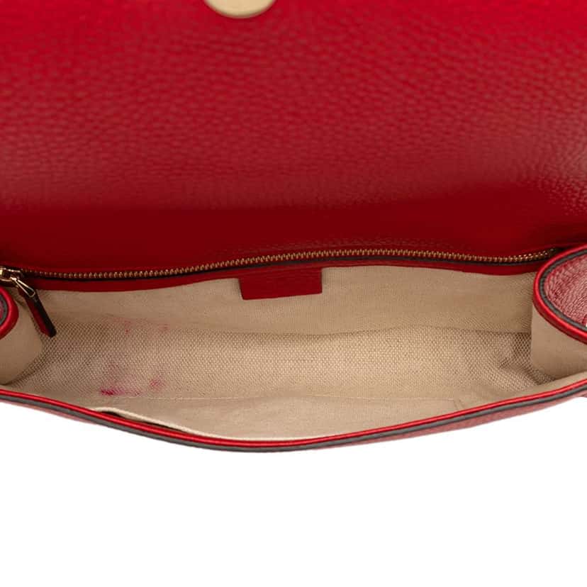 Gucci Leather Soho Disco Clutch Red Leather Very good condition - Model View