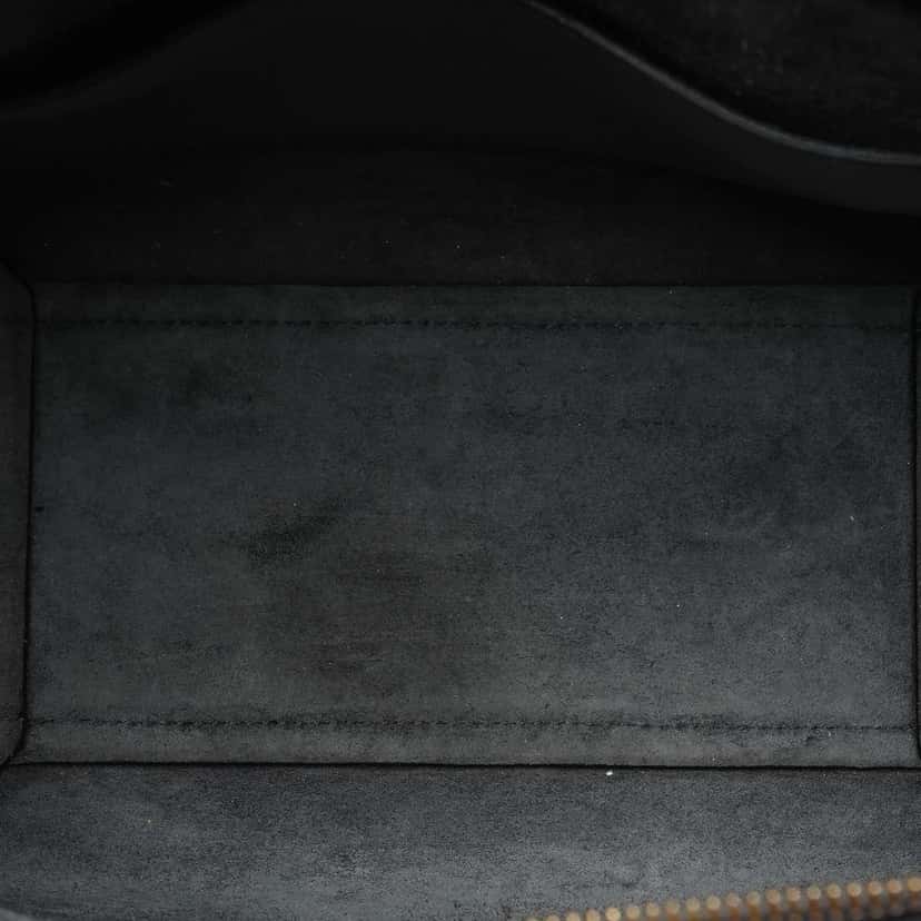 Celine Micro Grained Calfskin Belt Bag Black Leather Very good condition - Model View