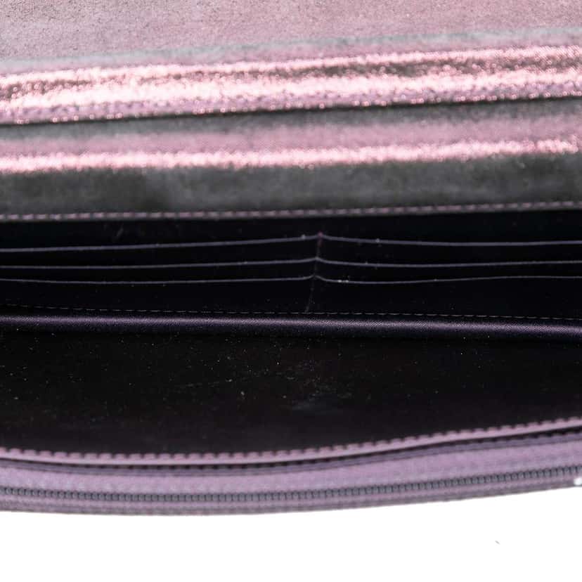 Chanel Quilted Iridescent Lambskin Tartan Button Wallet On Chain Purple Leather Very good condition - Model View
