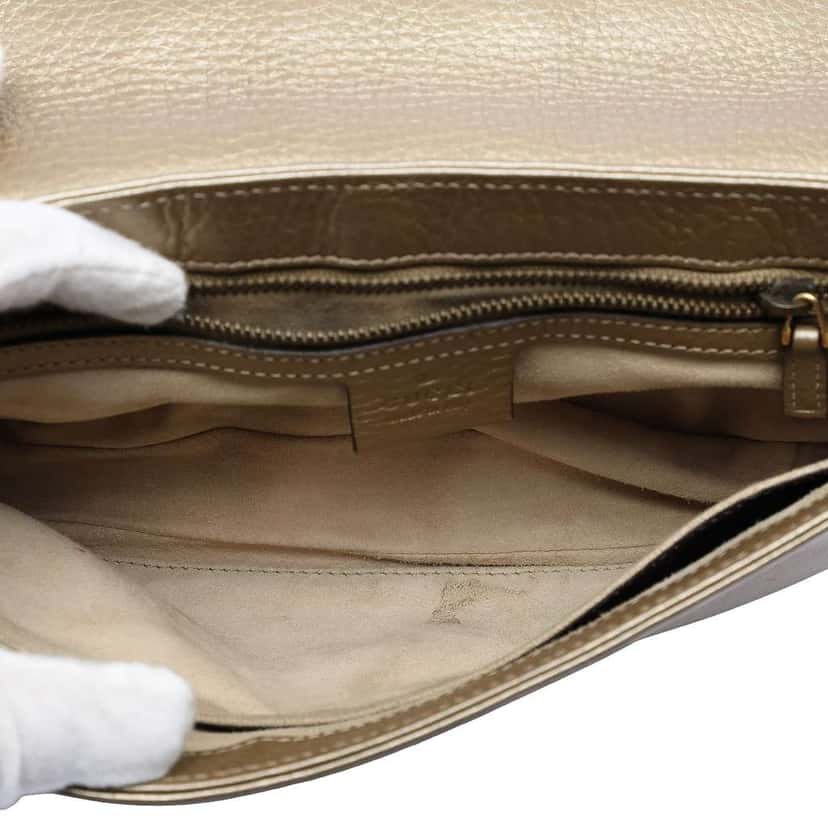 Gucci Medium Leather 1973 Chain Crossbody Gold Leather Very good condition - Model View