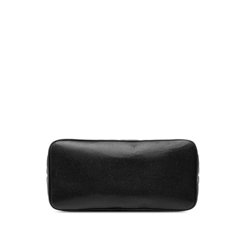 Chanel Caviar Medallion Tote Black Leather Very good condition - Inside View