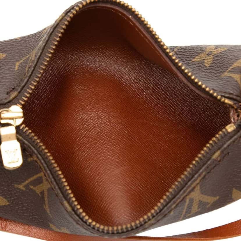 Louis Vuitton Monogram Papillon Pochette Brown Very good condition - Model View