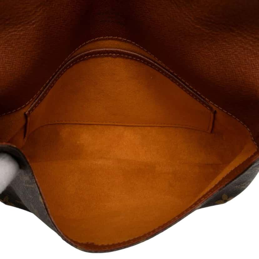 Louis Vuitton Monogram Musette Tango Short Strap Brown Very good condition - Model View