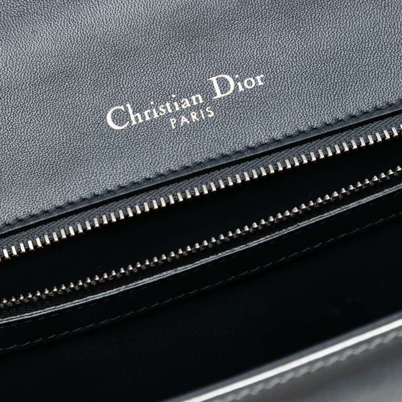 Dior Medium Metallic Patent Microcannage Diorama Flap Silver Leather Good condition - Box View