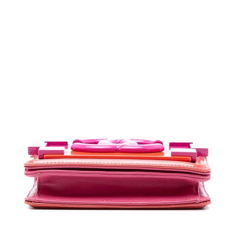 Chanel Mini Ombre Acrylic and Patent Boy Brick Flap Pink Leather Very good condition - Inside View