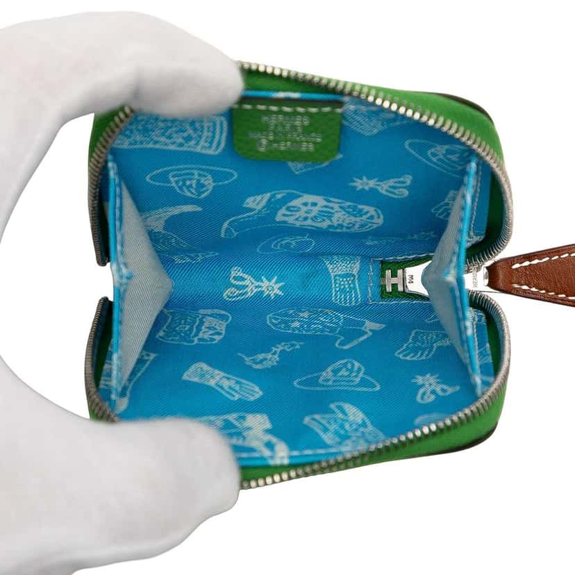 Hermès Epsom Azap Silk In Change Purse Green Leather Good condition - Model View