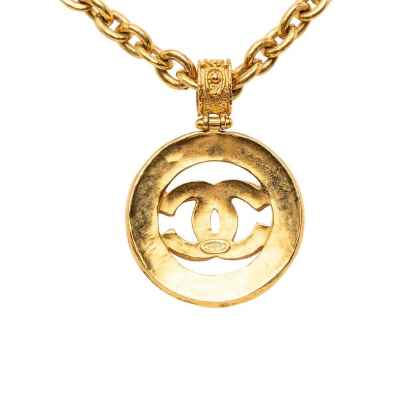 Chanel Gold Plated Gripoix CC Round Pendant Necklace Gold Metal Good condition - Back View