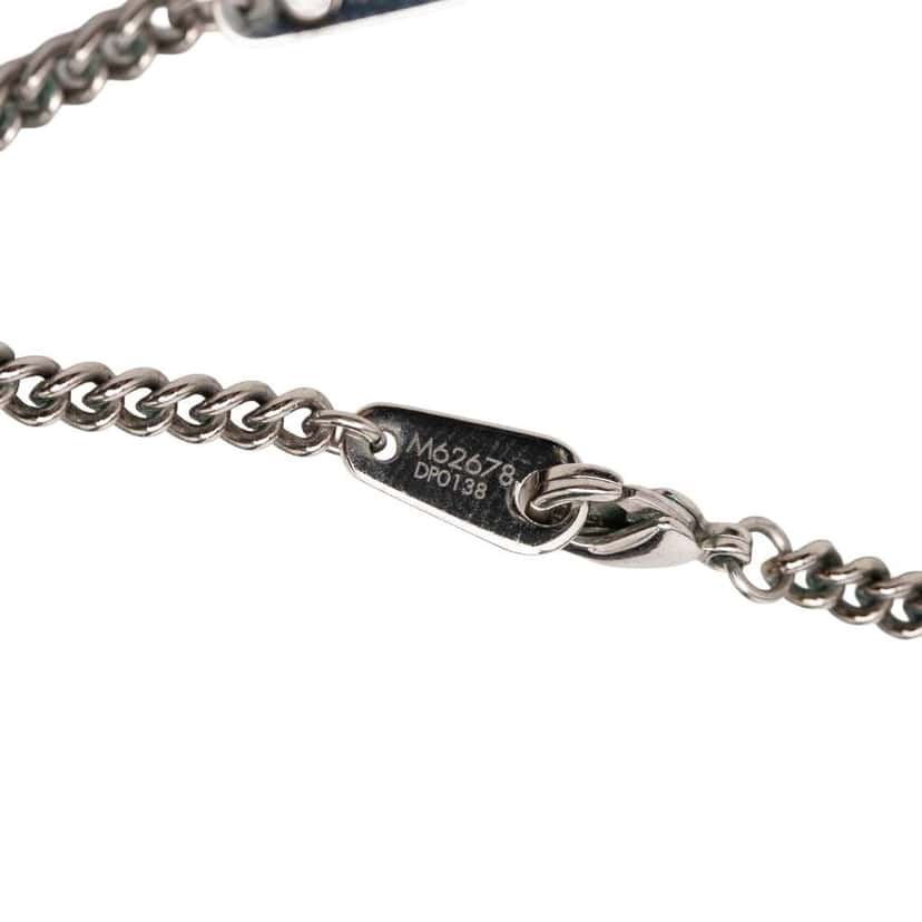 Louis Vuitton Silver Plated Gambling Plate Necklace Silver Silver Good condition - Model View