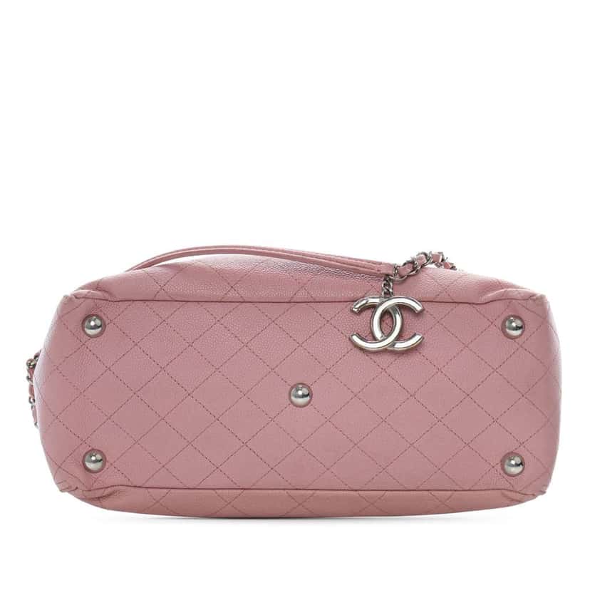 Chanel Small Quilted Caviar CC Pocket Tote Pink Leather Good condition - Inside View