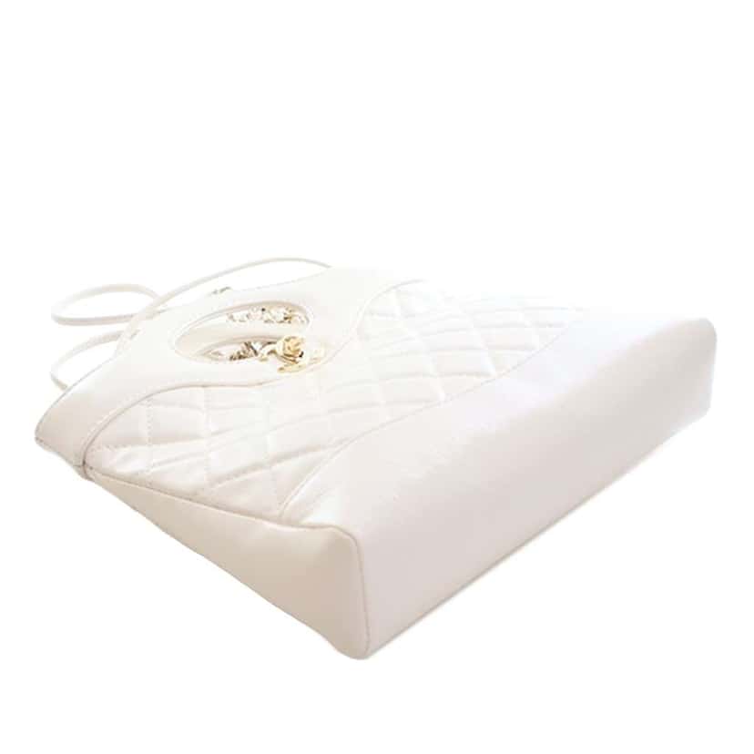 Chanel Mini Shiny Lambskin 31 Shopping Bag White Leather Good condition - Box View