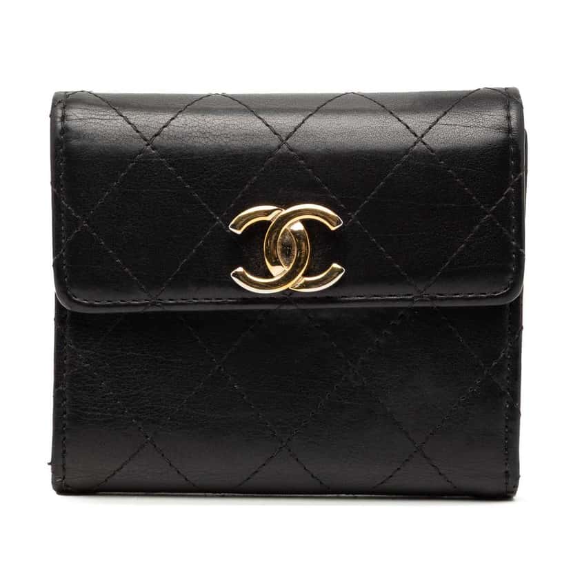 Chanel CC Quilted Lambskin Trifold Wallet Black Leather Good condition - Front View