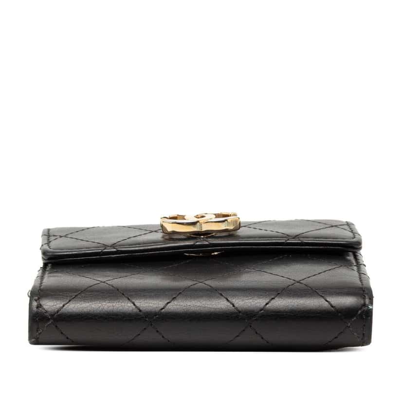 Chanel CC Quilted Lambskin Trifold Wallet Black Leather Good condition - Inside View