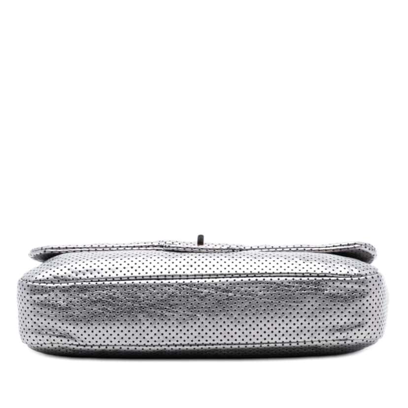 Chanel Medium Reissue Perforated Calfskin Drill Flap Silver Leather Good condition - Inside View