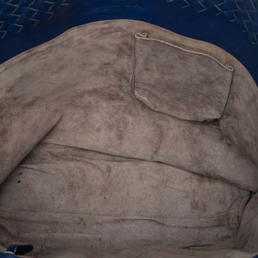 Bottega Veneta Nappa Intrecciato Belt Strap Tote Blue Leather Good condition - Model View