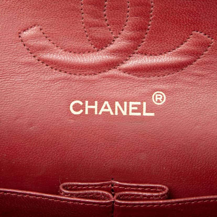 Chanel Medium Classic Lambskin Double Flap Black Leather Good condition - Box View