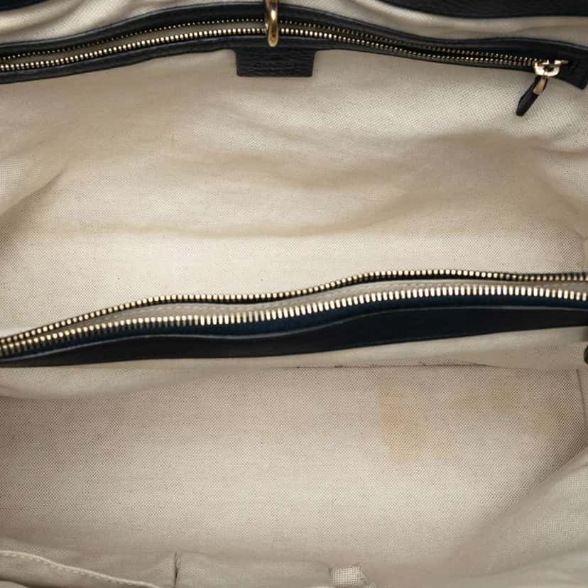 Gucci Medium Leather Bella Tote Blue Leather Very good condition - Model View