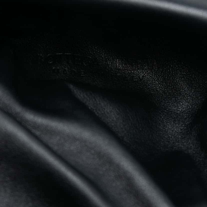 Bottega Veneta Lambskin The Pouch Black Leather Very good condition - Box View