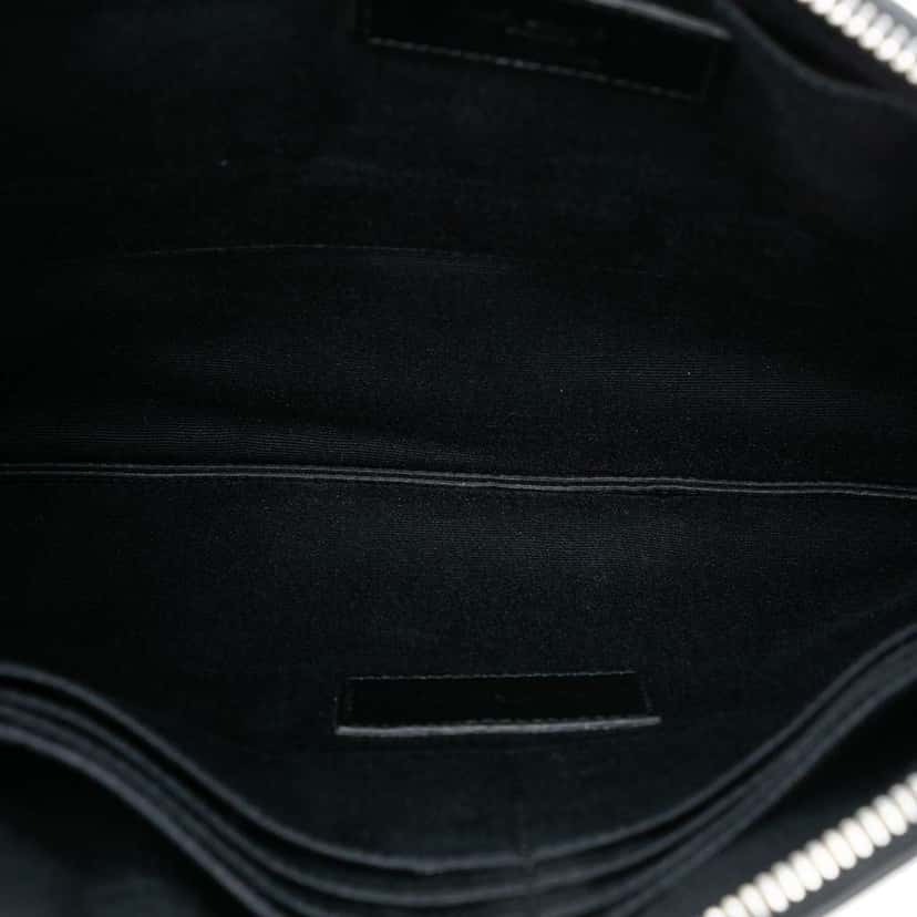 Saint Laurent Studded Leather Clutch Black Leather Very good condition - Model View