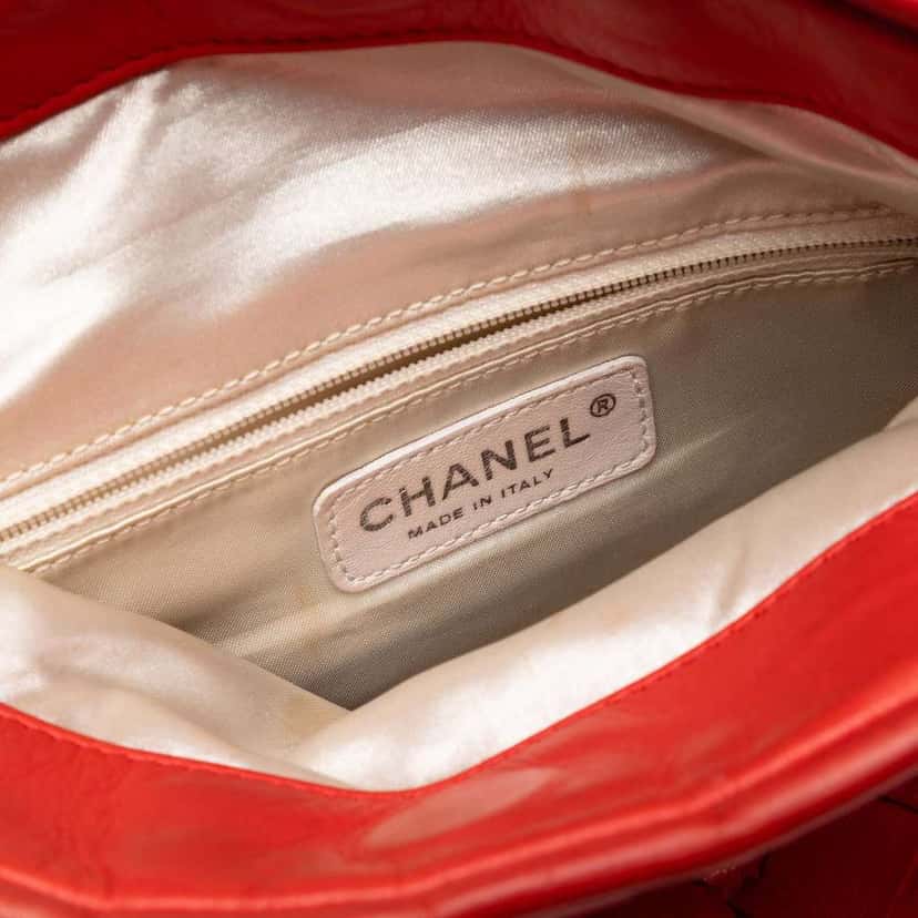 Chanel Medium Lambskin Sombrero Ultimate Soft Hobo Bag Orange Leather Very good condition - Box View
