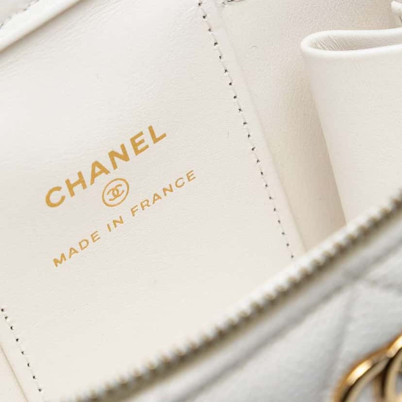 Chanel Mini Caviar Coco Casino Vanity Case White Leather Very good condition - Box View