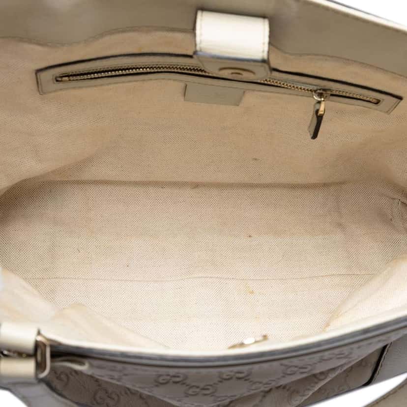 Gucci Guccissima Mayfair Tote White Leather Very good condition - Model View