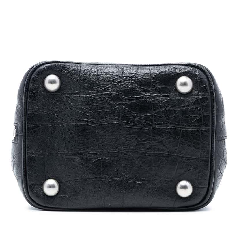 Saint Laurent Baby Crocodile Embossed Calfskin Emmanuelle Bucket Bag Black Leather Good condition - Inside View