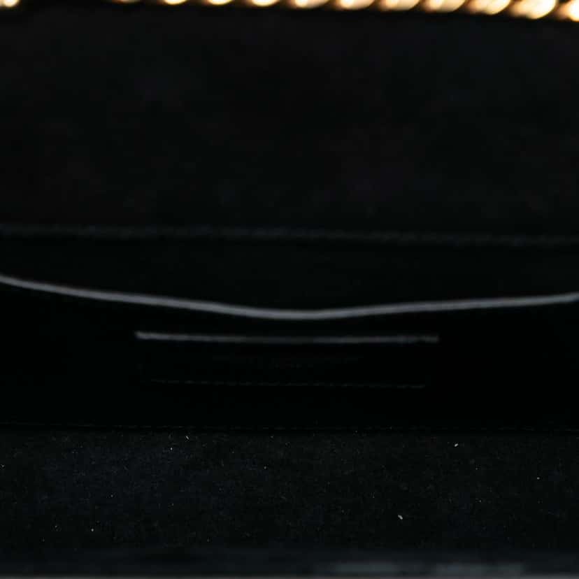 Saint Laurent Small Patent Monogram Kate Tassel Crossbody Black Leather Very good condition - Model View