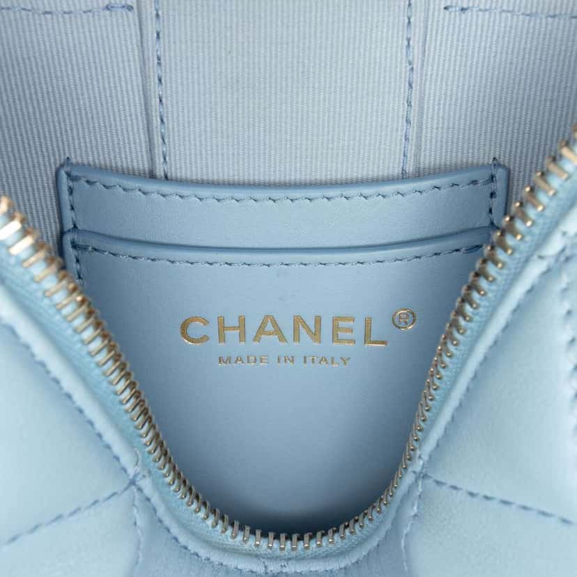 Chanel Mini CC Quilted Lambskin Vertical Vanity Case Blue Leather Very good condition - Box View