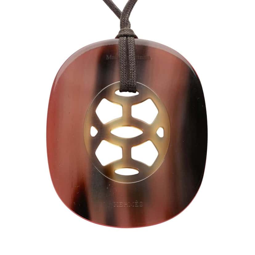 Hermès Buffalo Horn and Lacquer Lift Pendant Necklace GM Red Good condition - Back View